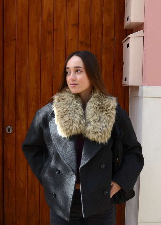 CUELLO DE PELO BEIGE