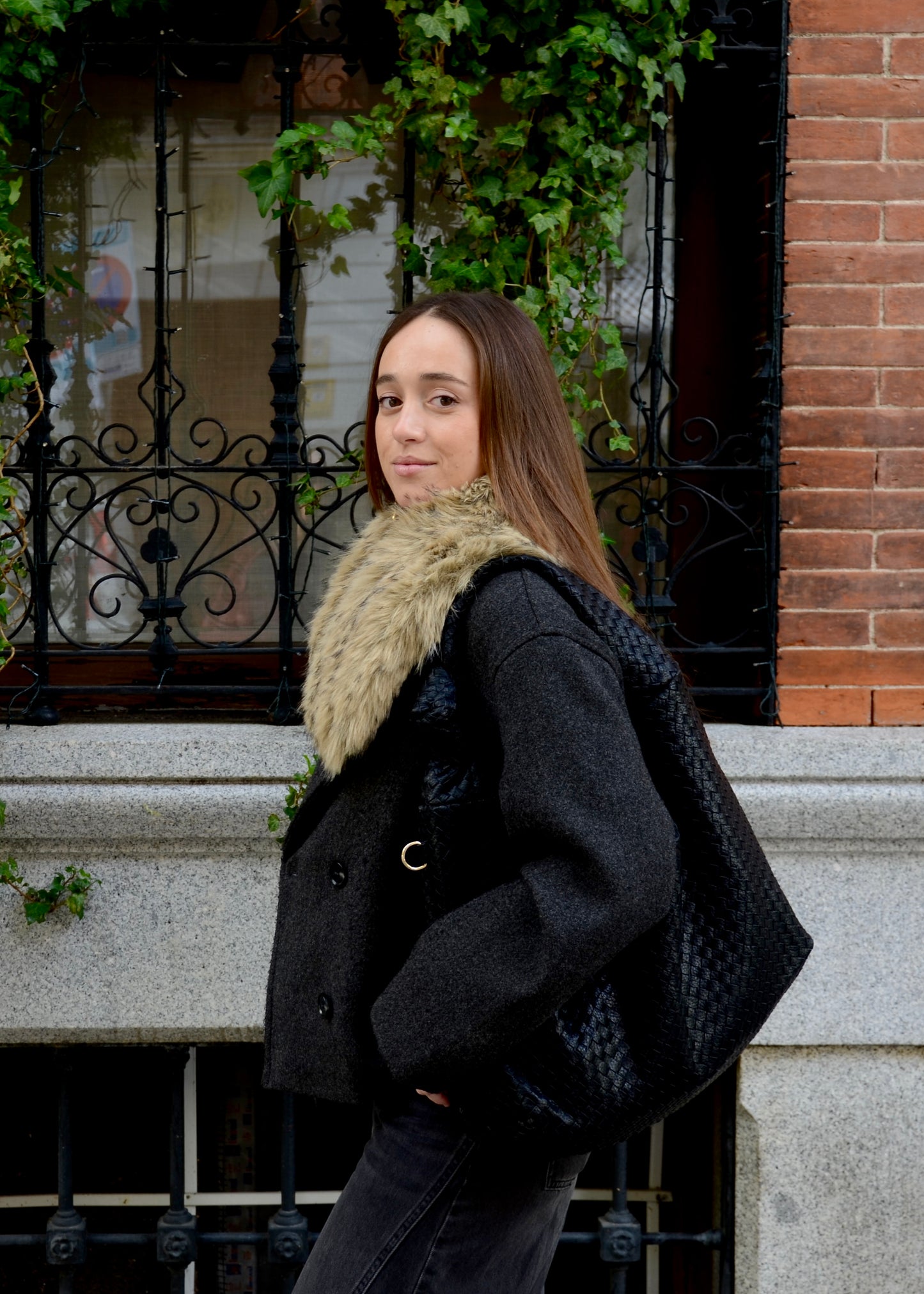 BOLSO SHOPPER TRENZADO BLACK
