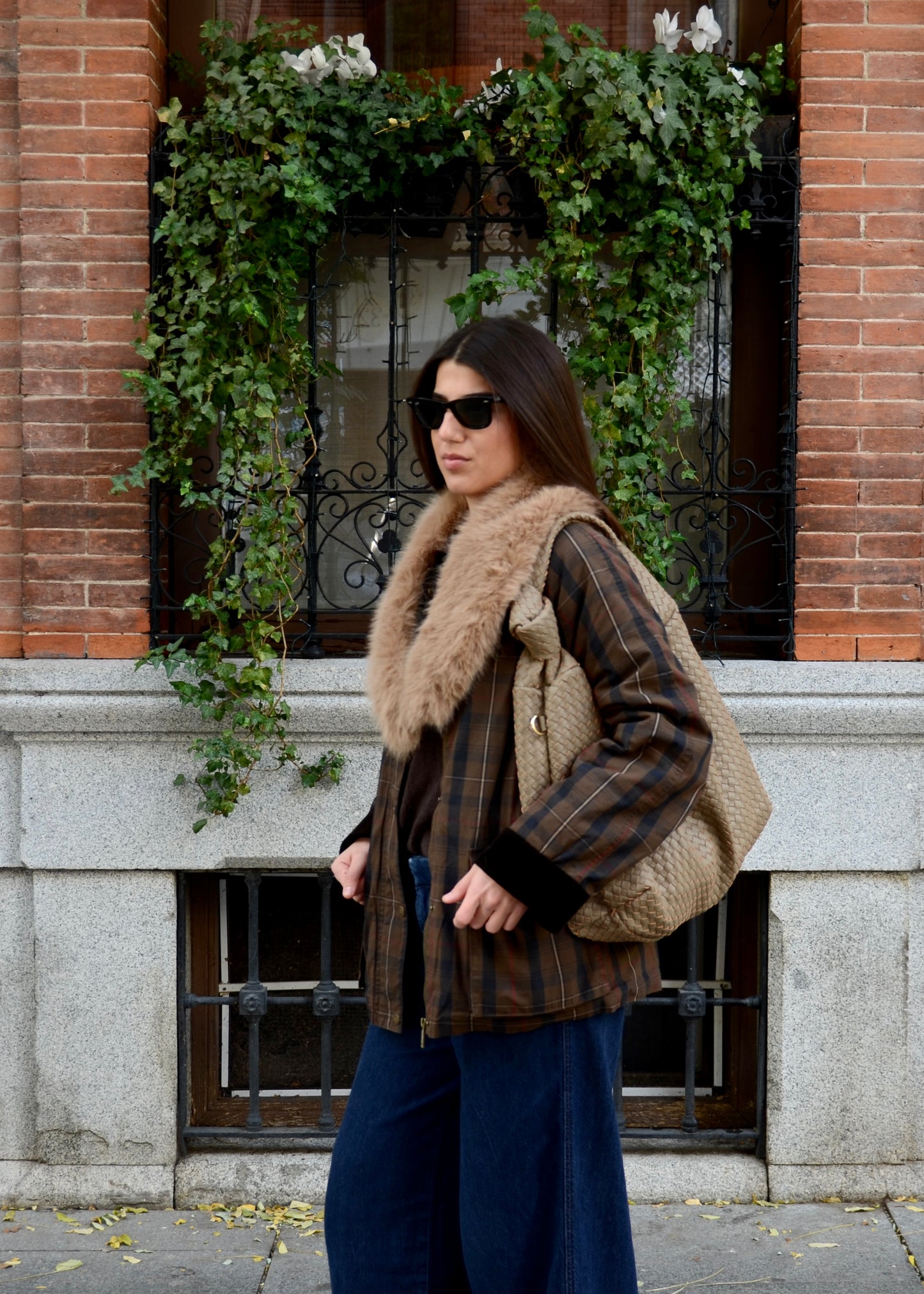 BOLSO SHOPPER TRENZADO BEIGE